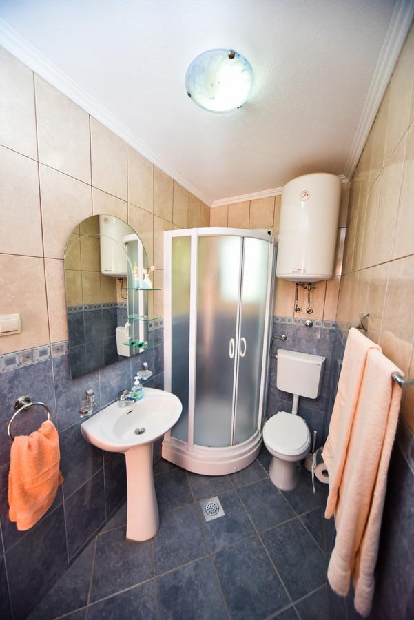 Apartmani Stanisic Čanj Eksteriør billede