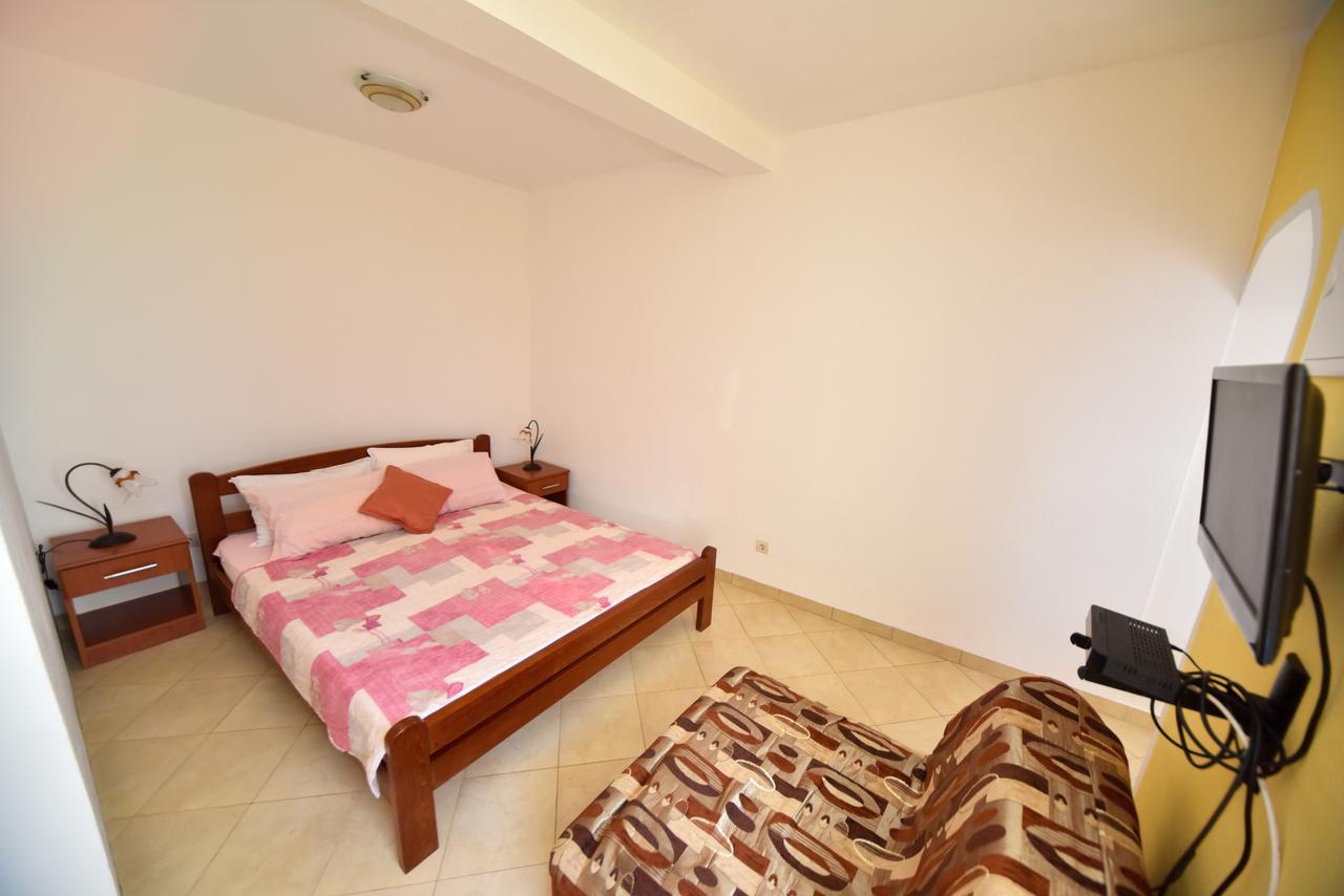 Apartmani Stanisic Čanj Eksteriør billede
