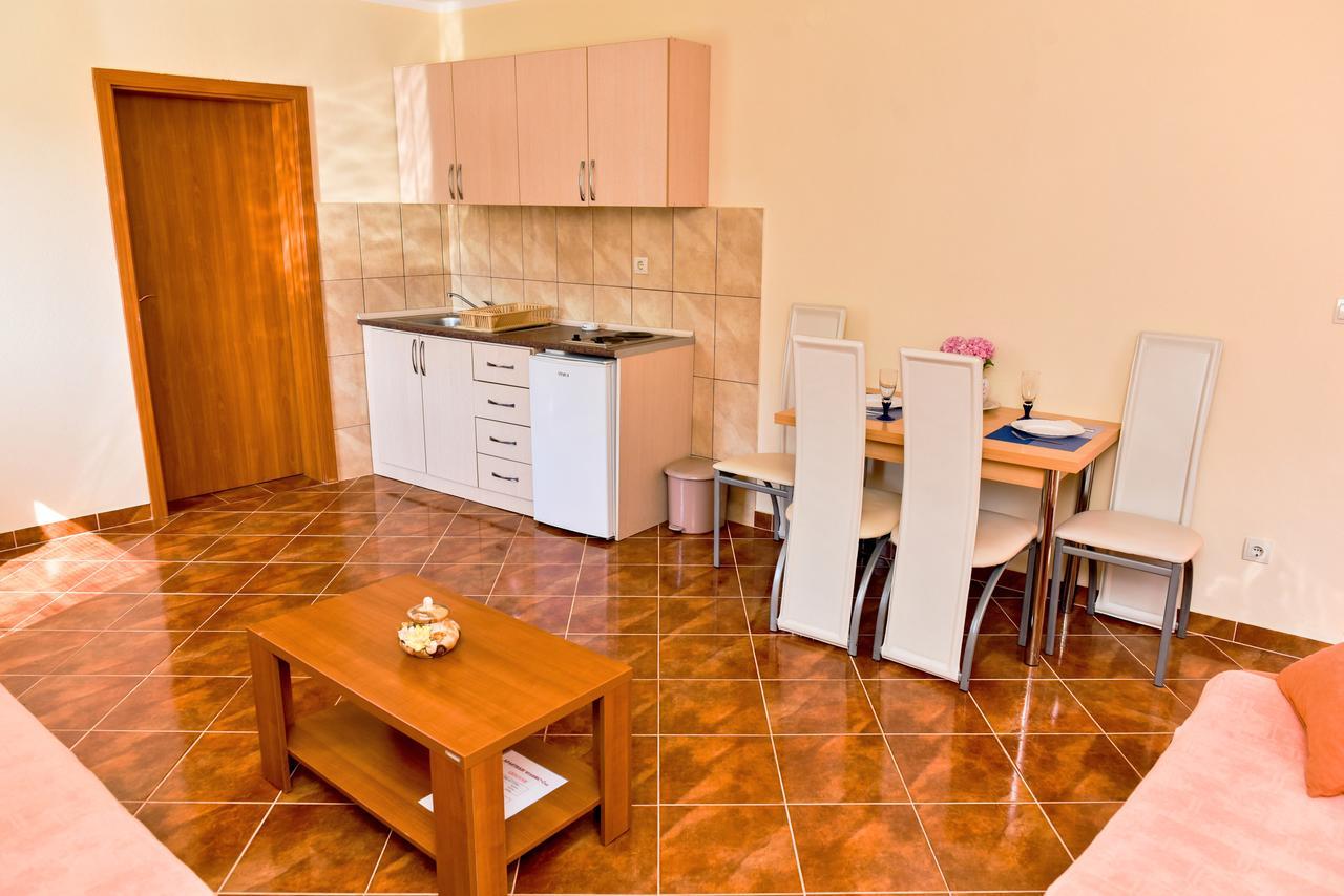 Apartmani Stanisic Čanj Eksteriør billede